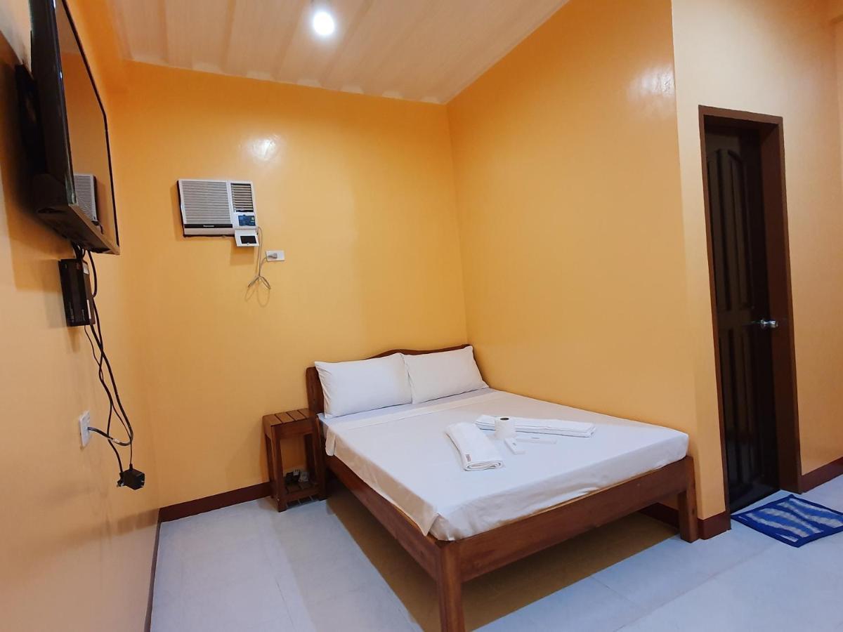 Amarav Pension House Nacpan El Nido Esterno foto